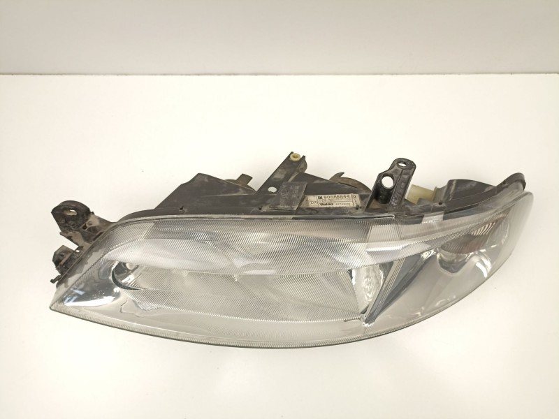Recambio de faro izquierdo para opel vectra b (j96) 1.8 i 16v (f19) referencia OEM IAM 90586844 67743030 