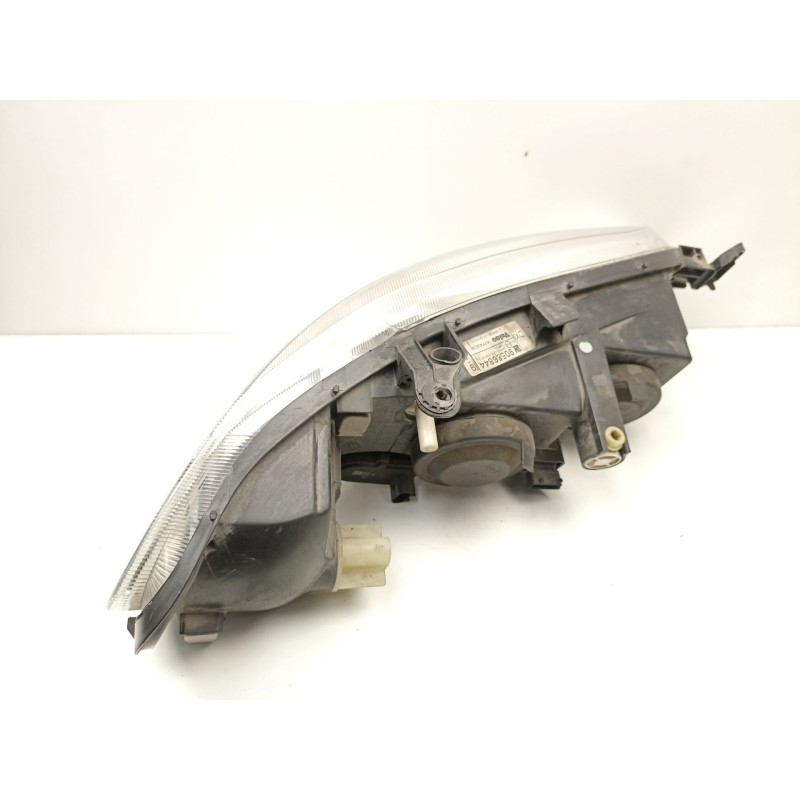 Recambio de faro izquierdo para opel vectra b (j96) 1.8 i 16v (f19) referencia OEM IAM 90586844 67743030 