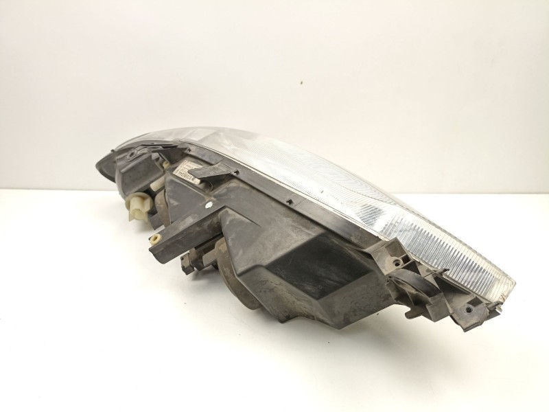 Recambio de faro izquierdo para opel vectra b (j96) 1.8 i 16v (f19) referencia OEM IAM 90586844 67743030 