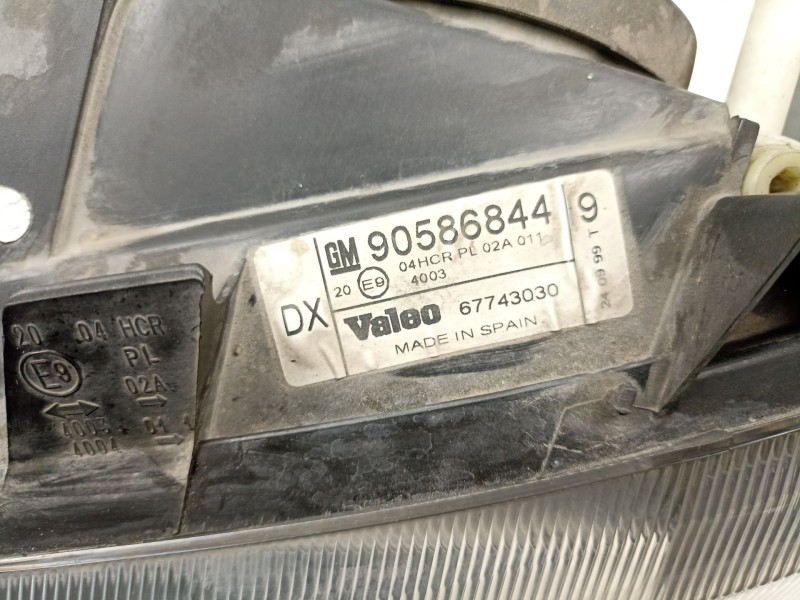 Recambio de faro izquierdo para opel vectra b (j96) 1.8 i 16v (f19) referencia OEM IAM 90586844 67743030 