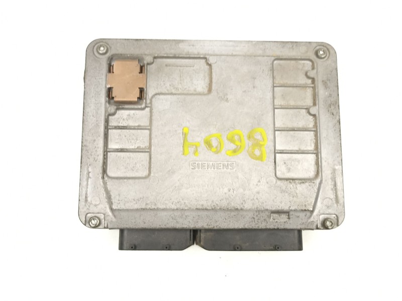 Recambio de centralita para seat ibiza iii (6l1) 1.2 referencia OEM IAM 03E906033D  