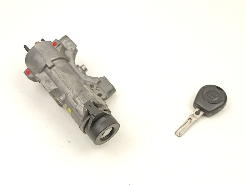 Recambio de conmutador de arranque para seat ibiza iii (6l1) 1.2 referencia OEM IAM 4B0905851C  