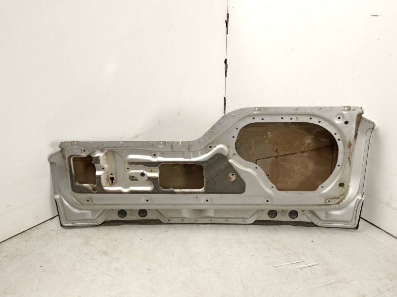 Recambio de porton trasero para land rover discovery iii (l319) 2.7 td 4x4 referencia OEM IAM BHA780080  