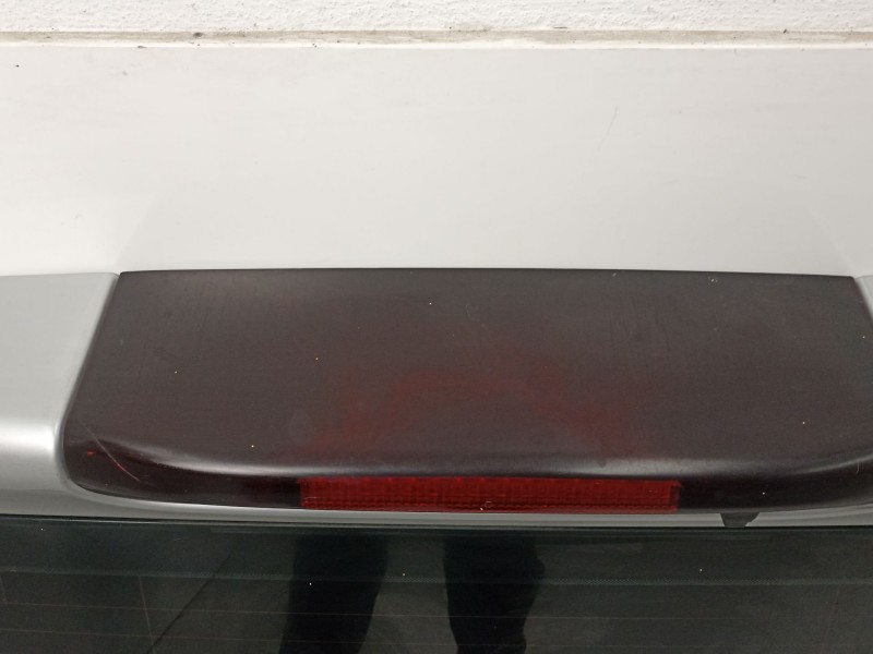 Recambio de porton trasero para land rover discovery iii (l319) 2.7 td 4x4 referencia OEM IAM BHA780070  