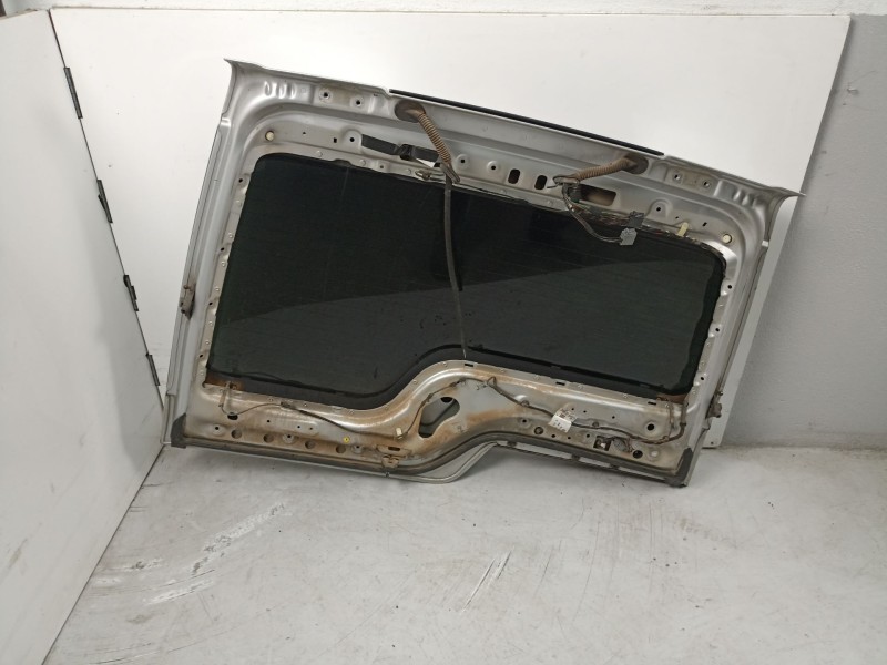 Recambio de porton trasero para land rover discovery iii (l319) 2.7 td 4x4 referencia OEM IAM BHA780070  