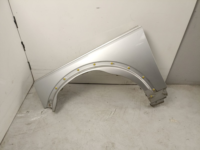 Recambio de aleta delantera izquierda para land rover discovery iii (l319) 2.7 td 4x4 referencia OEM IAM ASB780030  