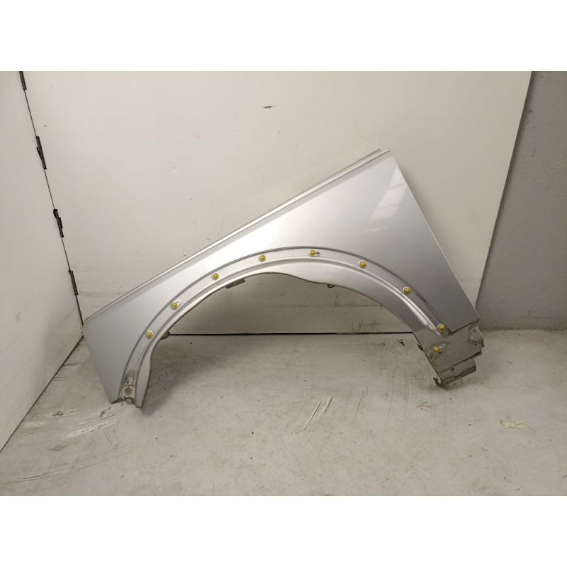 Recambio de aleta delantera izquierda para land rover discovery iii (l319) 2.7 td 4x4 referencia OEM IAM ASB780030  