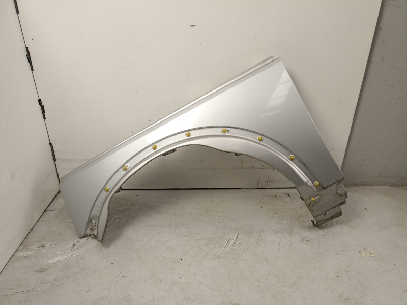 Recambio de aleta delantera izquierda para land rover discovery iii (l319) 2.7 td 4x4 referencia OEM IAM ASB780030  