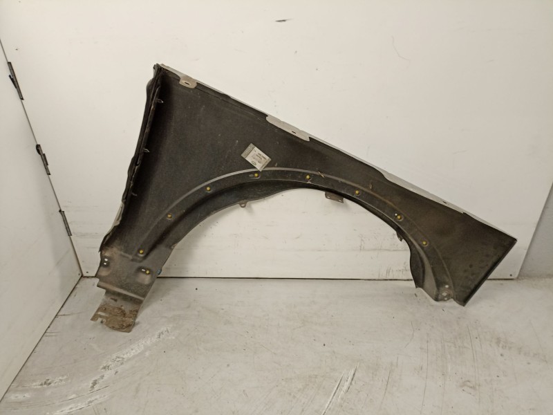 Recambio de aleta delantera izquierda para land rover discovery iii (l319) 2.7 td 4x4 referencia OEM IAM ASB780030  