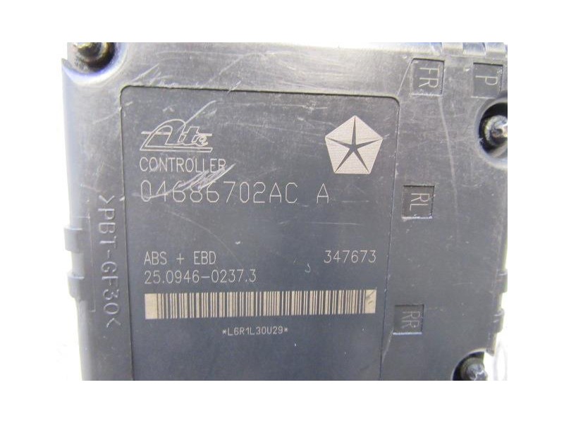 Recambio de abs : chrysler voyager : 2.5 td (142,76cv) [2002] para chrysler voyager 2.5 td referencia OEM IAM 04686702ACA  