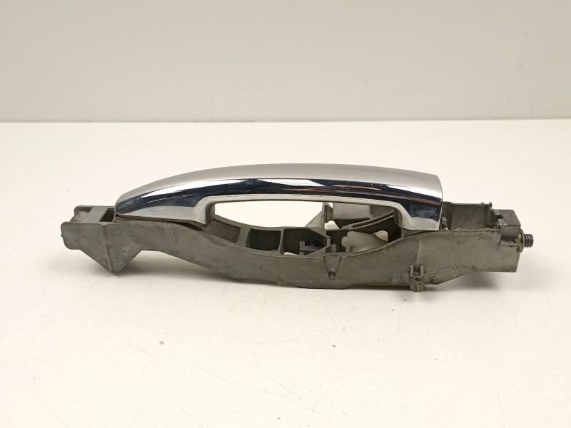 Recambio de manilla delantera izquierda para citroën c3 ii (sc_) 1.2 vti 82 referencia OEM IAM 9684560080  