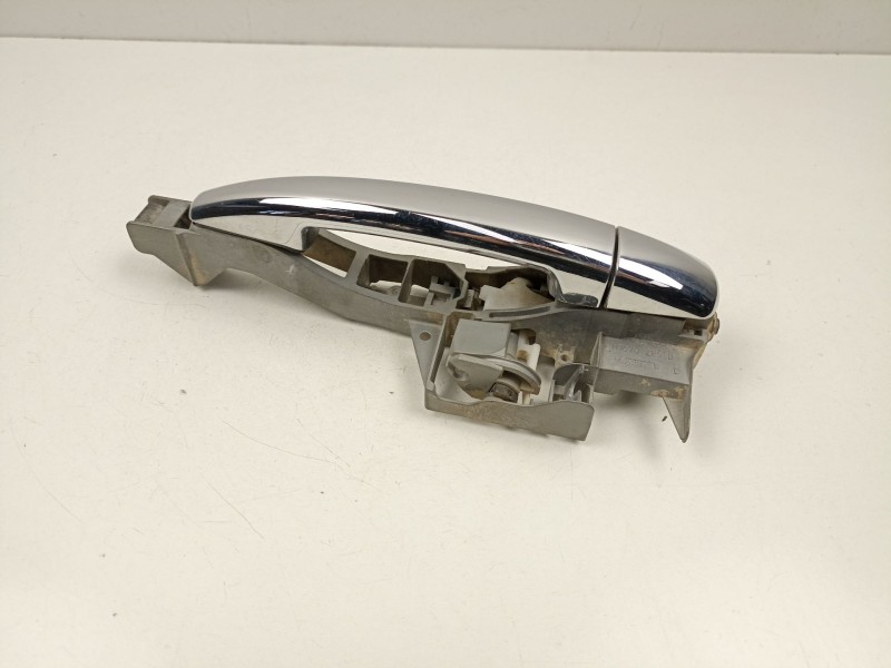 Recambio de manilla delantera derecha para citroën c3 ii (sc_) 1.2 vti 82 referencia OEM IAM 9684559980  