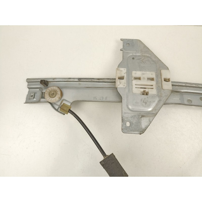Recambio de elevalunas trasero izquierdo para citroën c3 ii (sc_) 1.2 vti 82 referencia OEM IAM 9683129080  