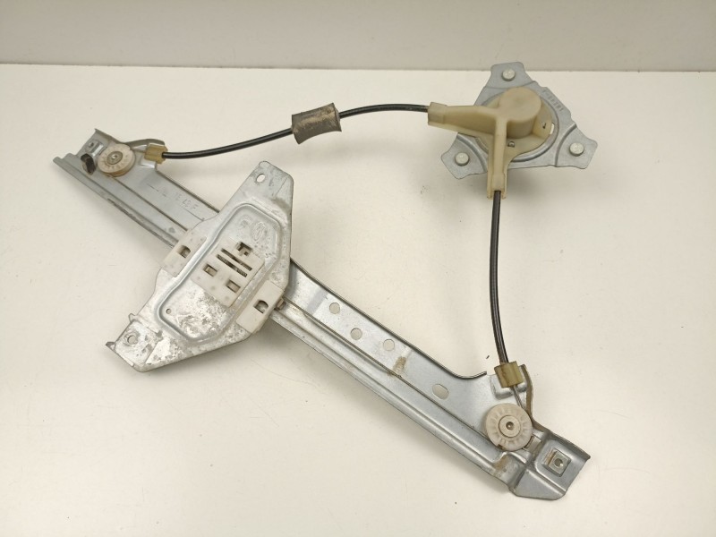 Recambio de elevalunas trasero derecho para citroën c3 ii (sc_) 1.2 vti 82 referencia OEM IAM 9683128980  