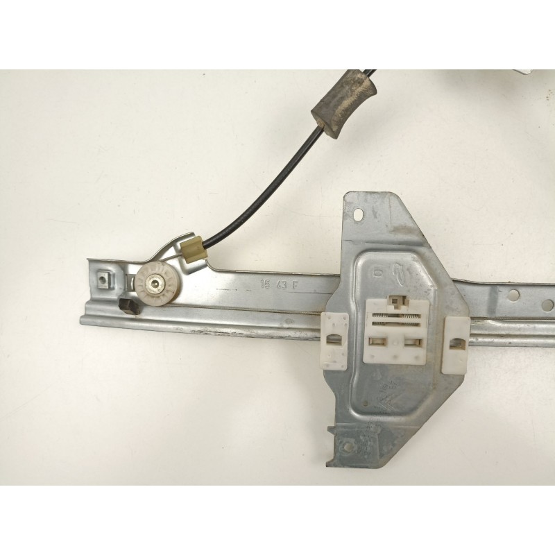 Recambio de elevalunas trasero derecho para citroën c3 ii (sc_) 1.2 vti 82 referencia OEM IAM 9683128980  