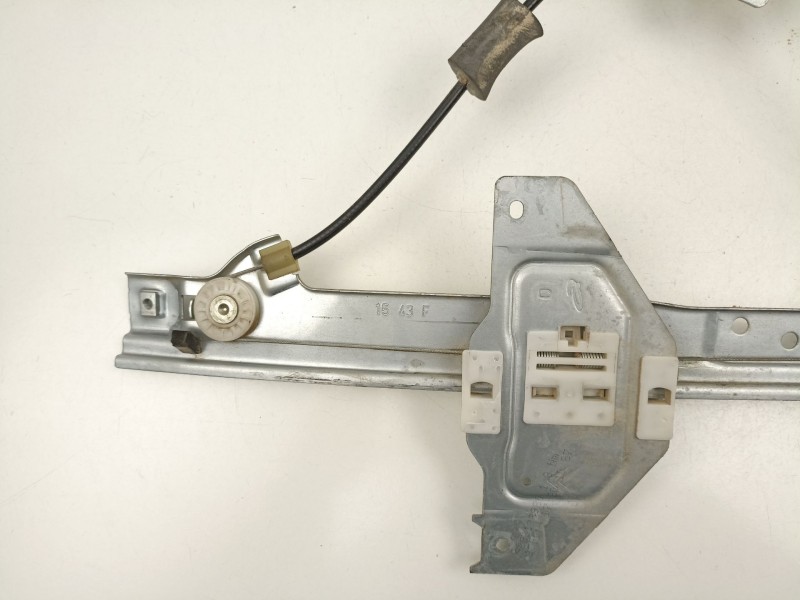 Recambio de elevalunas trasero derecho para citroën c3 ii (sc_) 1.2 vti 82 referencia OEM IAM 9683128980  