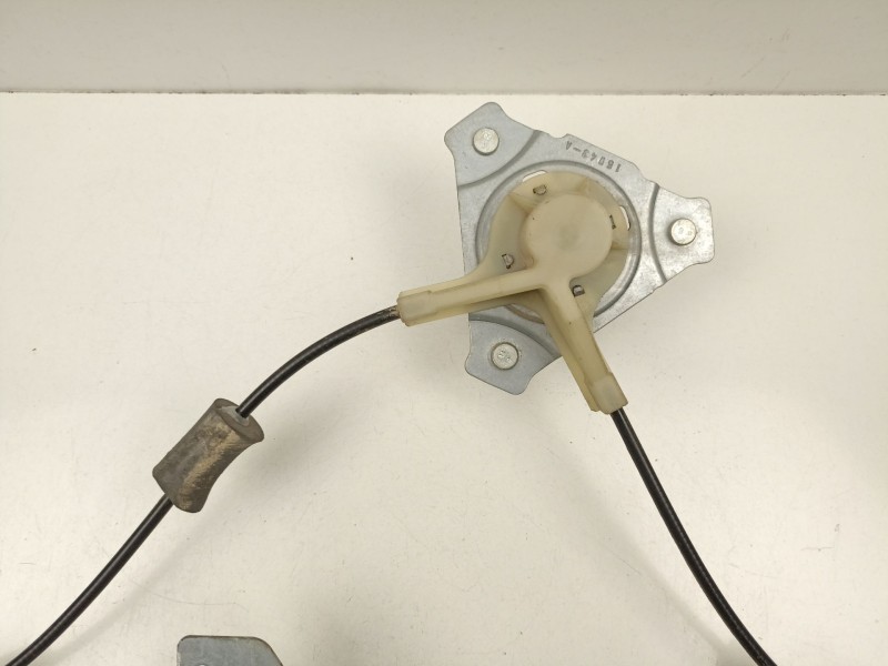 Recambio de elevalunas trasero derecho para citroën c3 ii (sc_) 1.2 vti 82 referencia OEM IAM 9683128980  