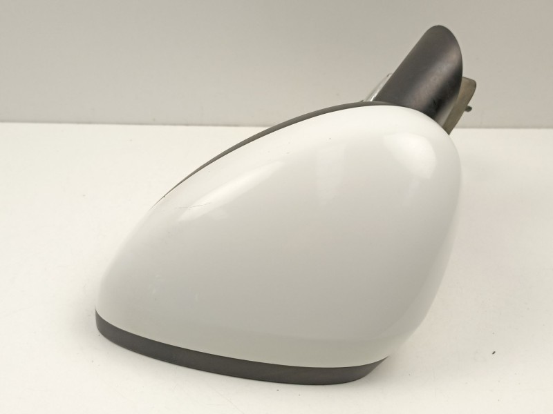 Recambio de retrovisor izquierdo para citroën c3 ii (sc_) 1.2 vti 82 referencia OEM IAM 8154AQ  