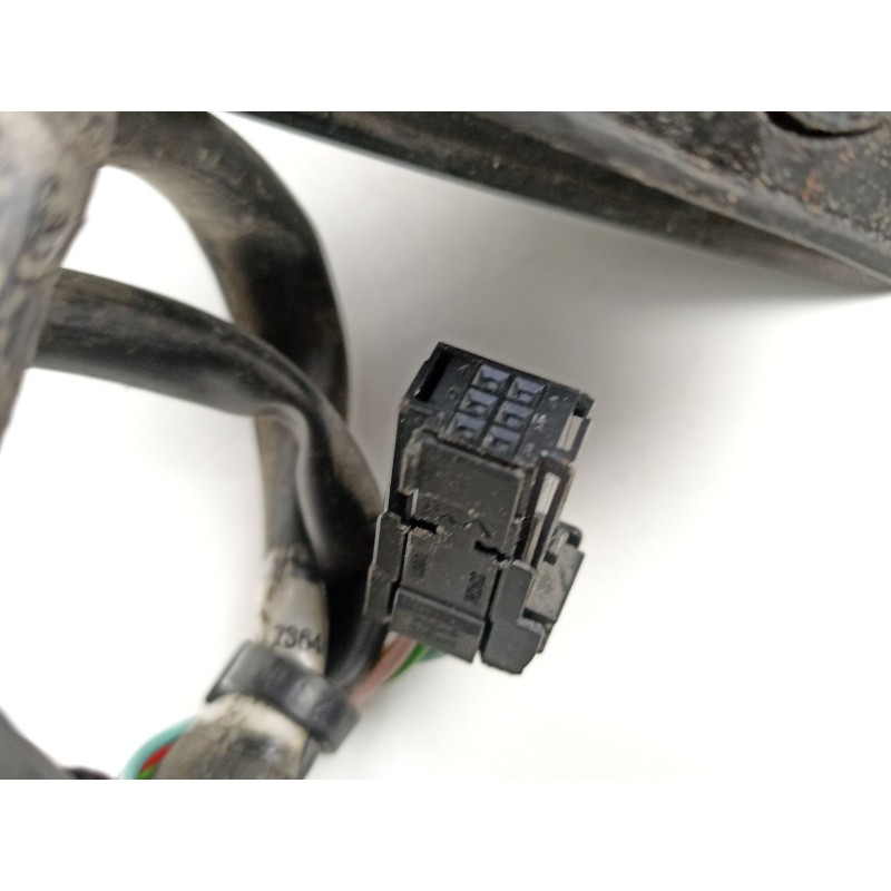 Recambio de retrovisor izquierdo para citroën c3 ii (sc_) 1.2 vti 82 referencia OEM IAM 8154AQ  