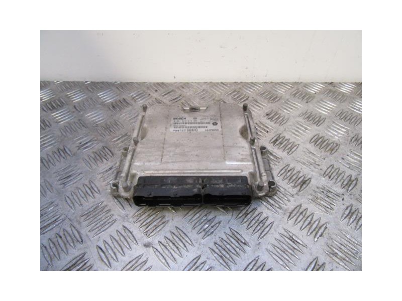 Recambio de centralita : chrysler voyager : 2.5 td (142,76cv) [2002] para chrysler voyager 2.5 td referencia OEM IAM 0281010814B