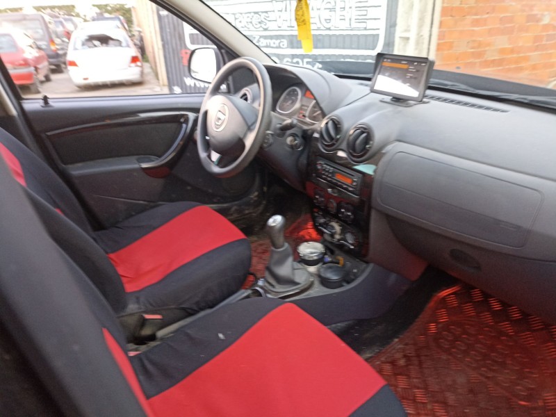 dacia duster (hs_) del año 2010