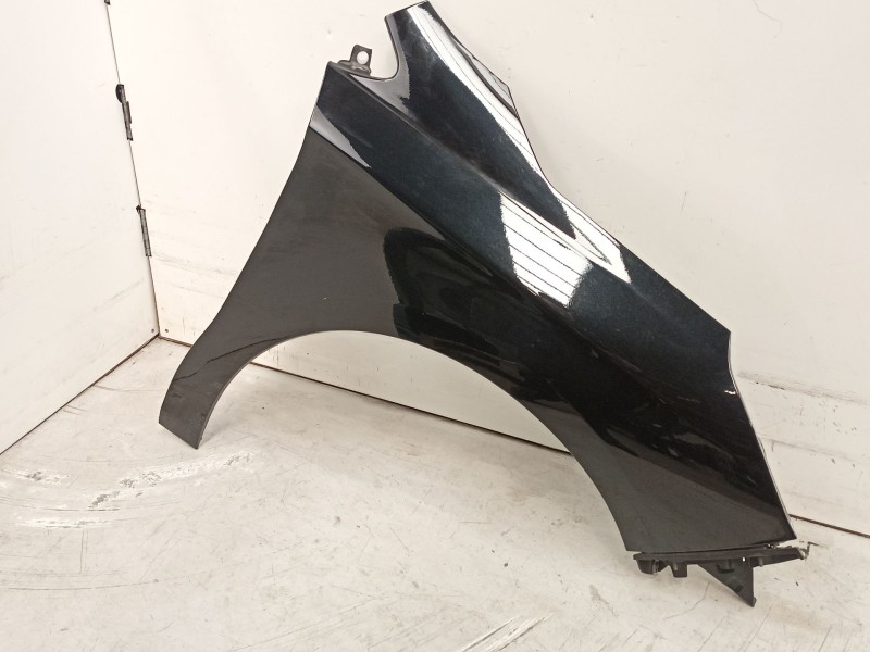 Recambio de aleta delantera derecha para citroën c4 ii (nc_) 1.2 thp 110 referencia OEM IAM 7841AX  