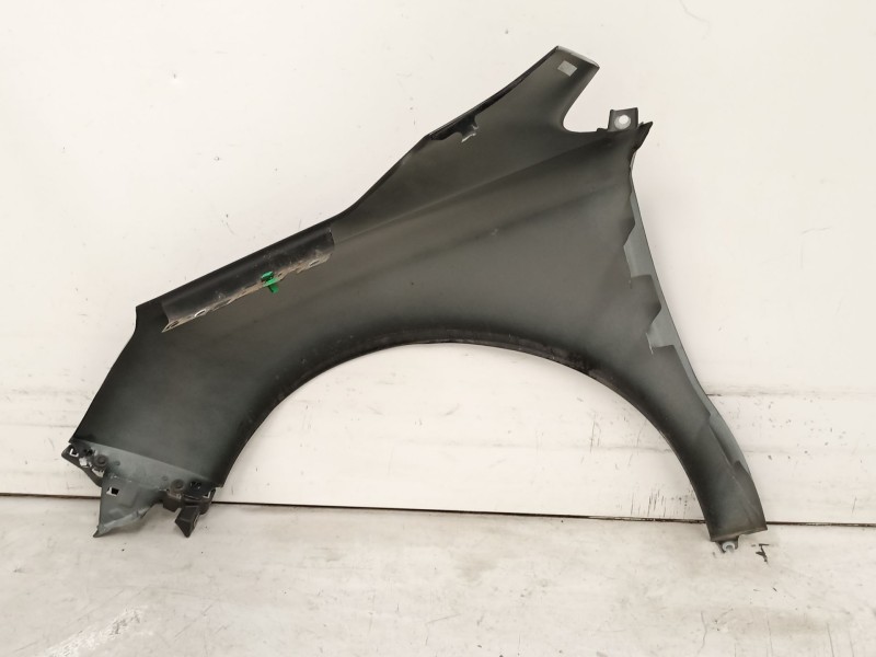 Recambio de aleta delantera derecha para citroën c4 ii (nc_) 1.2 thp 110 referencia OEM IAM 7841AX  