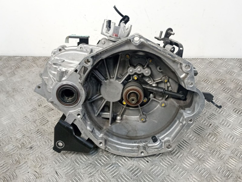 Recambio de caja cambios 5v gasolina para hyundai i20 iii (bc3, bi3) 1.2 referencia OEM IAM 8TE3MD  4300002FM0