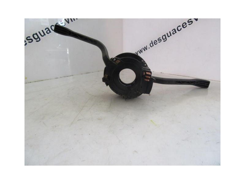 Recambio de mando luces y limpias : volkswagen passat : 1.8 g -ds (89,73cv) 5p [1987] para volkswagen passat 1.8 g -ds referenci