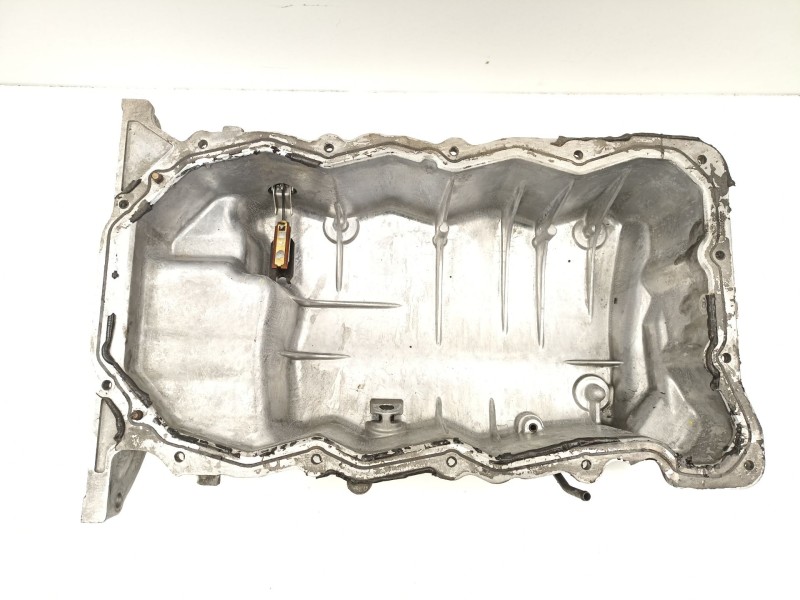 Recambio de carter aceite para hyundai santa fé ii (cm) 2.2 crdi 4x4 referencia OEM IAM 2151027811  