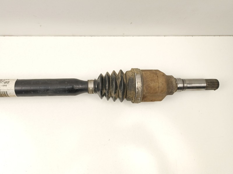 Recambio de transmision delantera derecha para citroën c3 ii (sc_) 1.2 vti 82 referencia OEM IAM 9801388680  