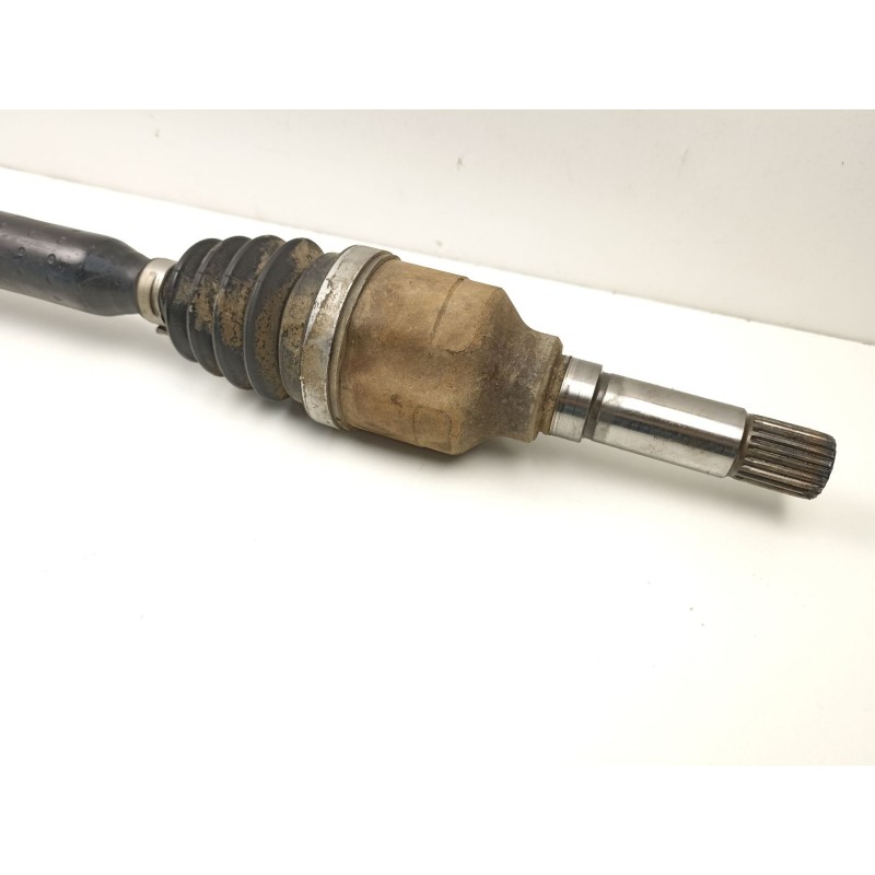 Recambio de transmision delantera derecha para citroën c3 ii (sc_) 1.2 vti 82 referencia OEM IAM 9801388680  