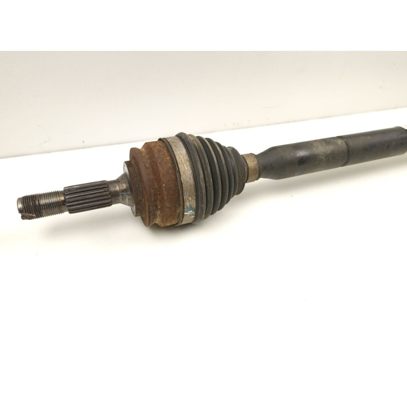 Recambio de transmision delantera derecha para citroën c3 ii (sc_) 1.2 vti 82 referencia OEM IAM 9801388680  