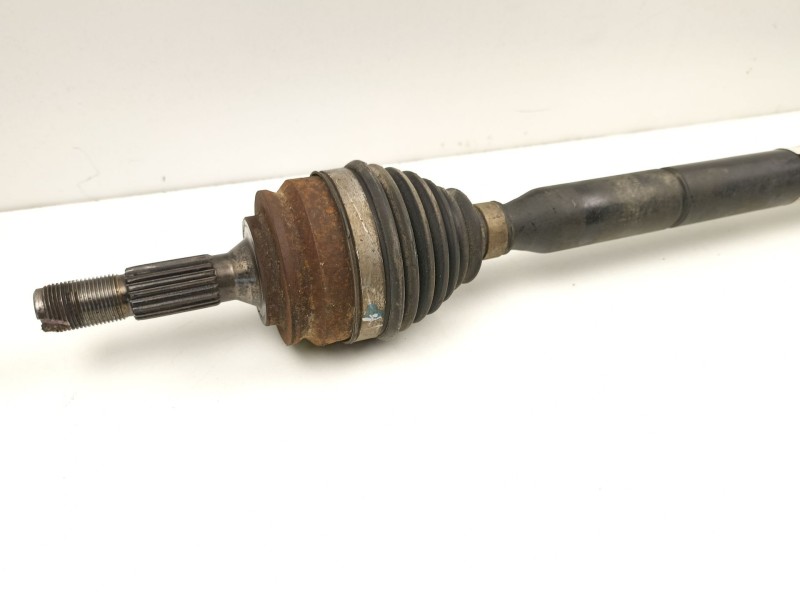 Recambio de transmision delantera derecha para citroën c3 ii (sc_) 1.2 vti 82 referencia OEM IAM 9801388680  