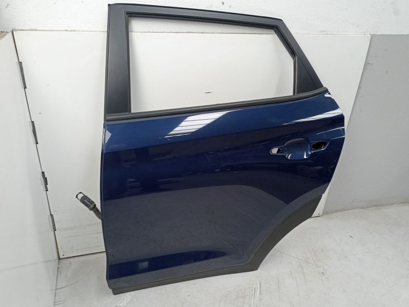 Recambio de puerta trasera izquierda para hyundai tucson (tl, tle) 1.6 gdi referencia OEM IAM 77003D7000  