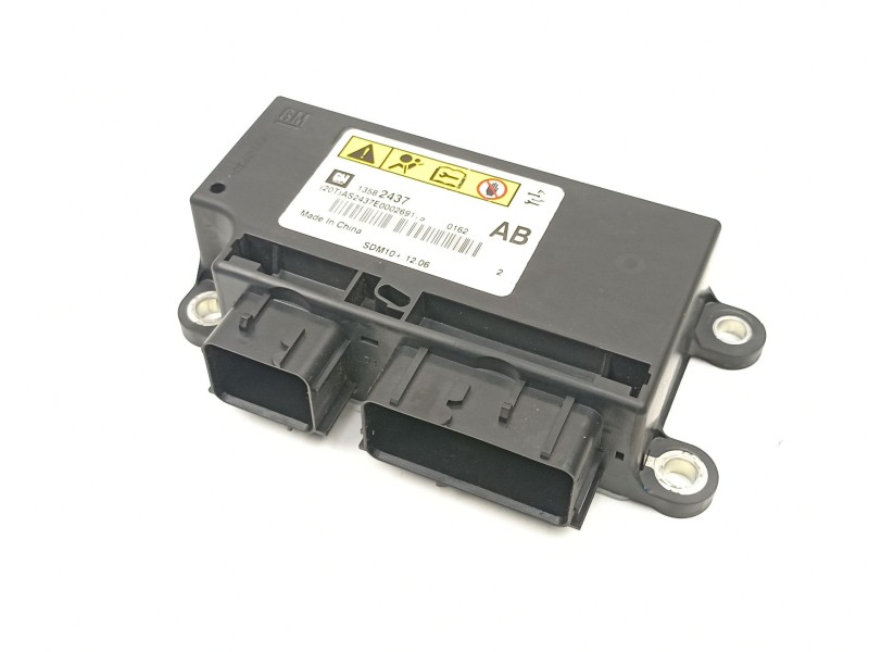 Recambio de centralita airbag para chevrolet orlando (j309) 2.0 d referencia OEM IAM 13582437  