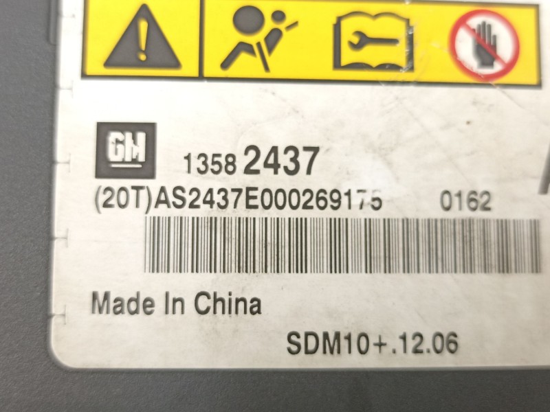 Recambio de centralita airbag para chevrolet orlando (j309) 2.0 d referencia OEM IAM 13582437  