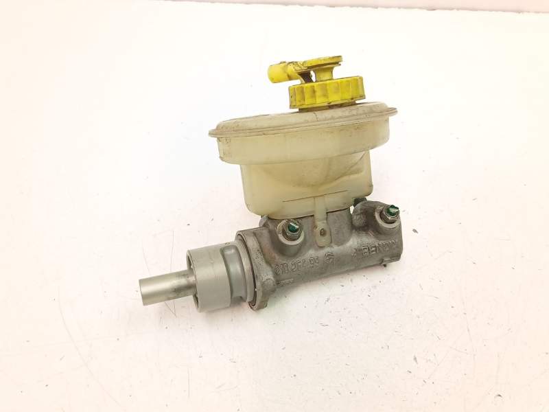 Recambio de bomba de freno para seat ibiza ii (6k1) 1.4 i referencia OEM IAM 357611019B  