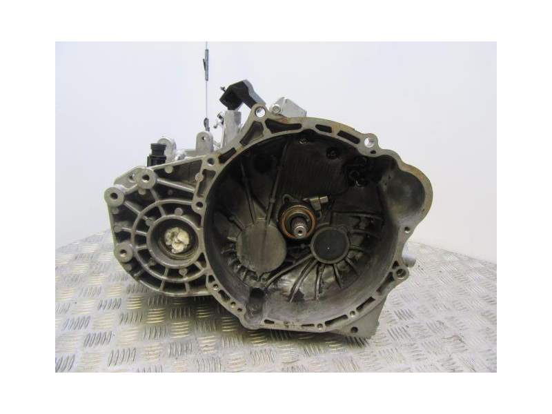 Recambio de caja cambios 5v turbo diesel para chevrolet nubira 1.5 crdi referencia OEM IAM 0L2785 96420073 