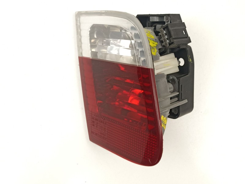 Recambio de piloto porton izquierdo para bmw 3 (e46) 320 d referencia OEM IAM 63218364923  