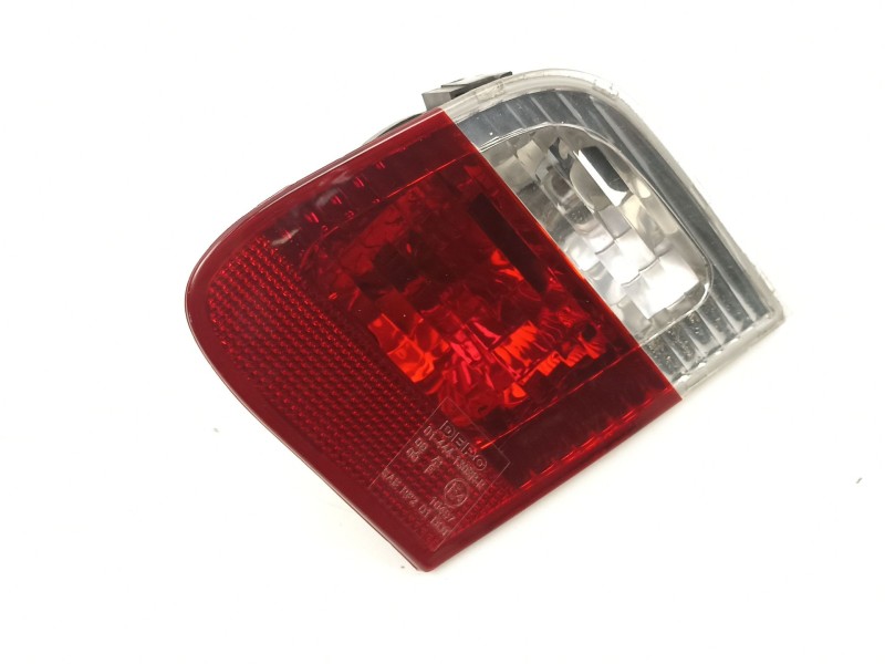 Recambio de piloto porton derecho para bmw 3 (e46) 320 d referencia OEM IAM 63218364924  