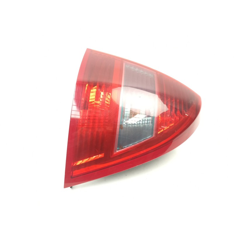 Recambio de piloto trasero derecho para citroën c5 ii (rc_) 1.8 16v (rc6fzb) referencia OEM IAM 6351V3  