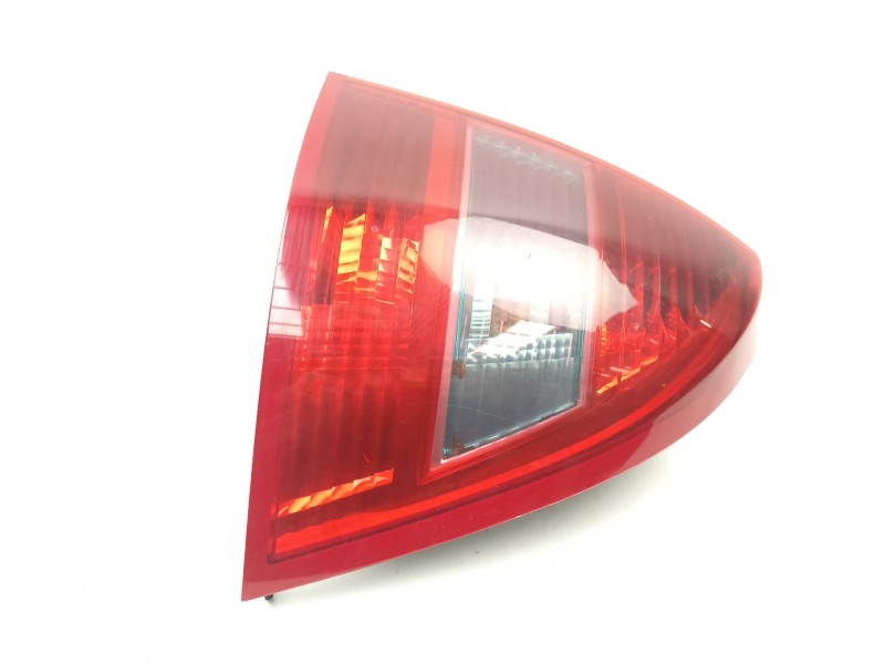 Recambio de piloto trasero derecho para citroën c5 ii (rc_) 1.8 16v (rc6fzb) referencia OEM IAM 6351V3  