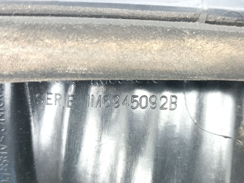 Recambio de piloto porton derecho para seat leon (1m1) 1.9 tdi referencia OEM IAM 1M6945092B  