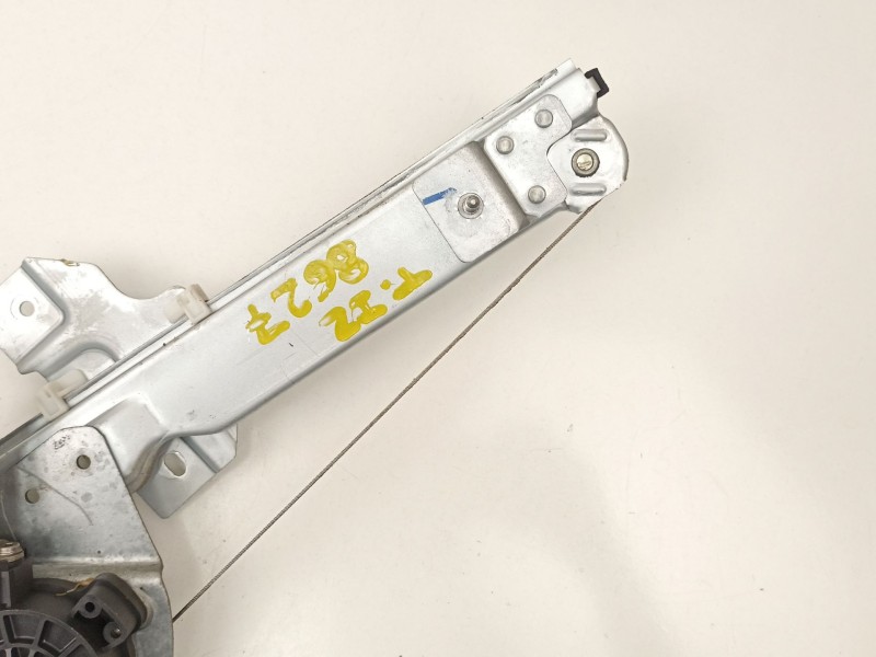 Recambio de elevalunas trasero izquierdo para dacia duster (hs_) 1.5 dci referencia OEM IAM 8200733833  