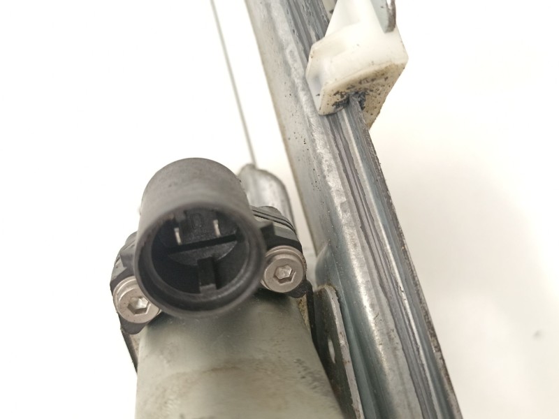 Recambio de elevalunas delantero izquierdo para dacia duster (hs_) 1.5 dci referencia OEM IAM 8200733829  