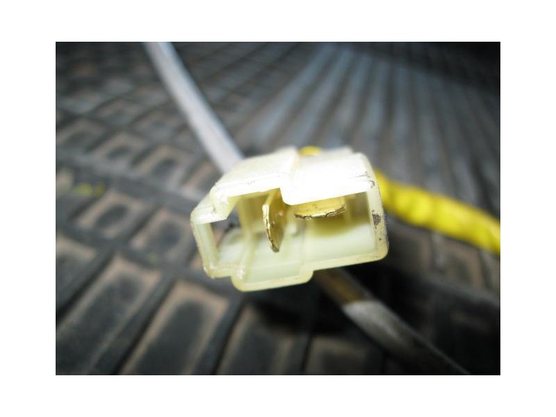 Recambio de elevalunas elec. tra. izq. : mazda 323 : 1.5 g 16v/25 (egi dohc)(88,4cv) 5p [1998] para mazda 323 1.5 g 16v/25 (egi 