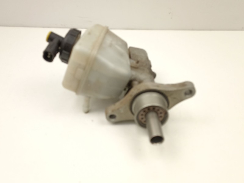 Recambio de bomba de freno para dacia duster (hs_) 1.5 dci referencia OEM IAM 6001551030  