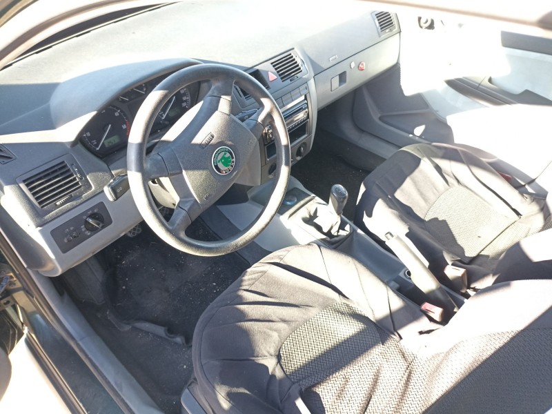 skoda fabia i (6y2) del año 2000