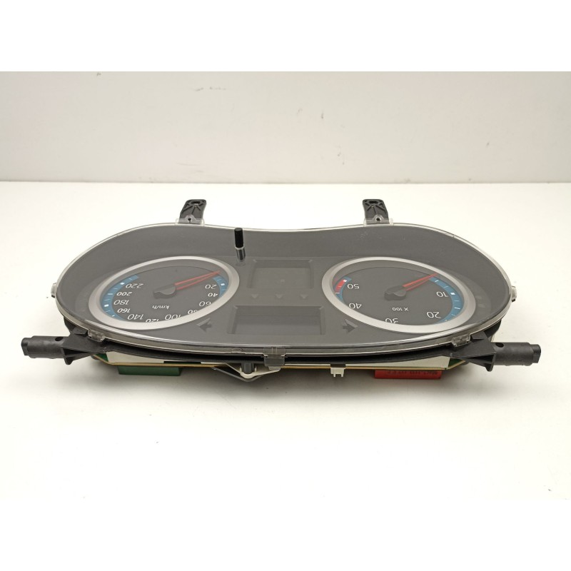 Recambio de cuadro instrumentos para renault clio ii (bb_, cb_) 1.5 dci (b/cb07) referencia OEM IAM 8200451344  